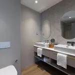 Hotel Sunday And 4*