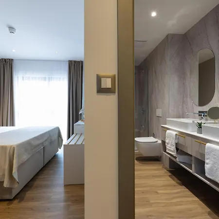 Sunday Hotel 4*