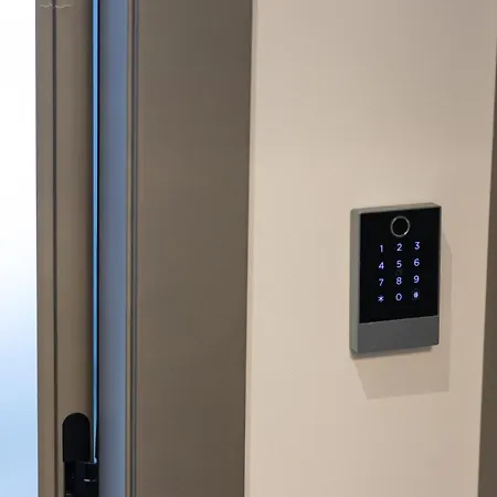 Pictas 4* سبليت